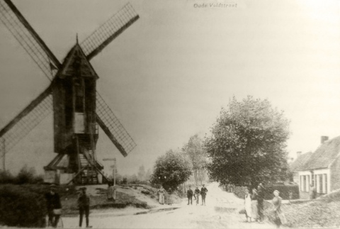 Steensmolen net op Grondgebied Lochristi, foto boekje...