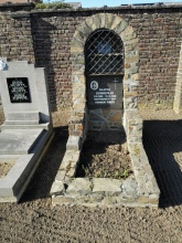 Grafkapel op begraafplaats van mevrouw Palmyre Sonneville , foto Gevaert Louis 2021